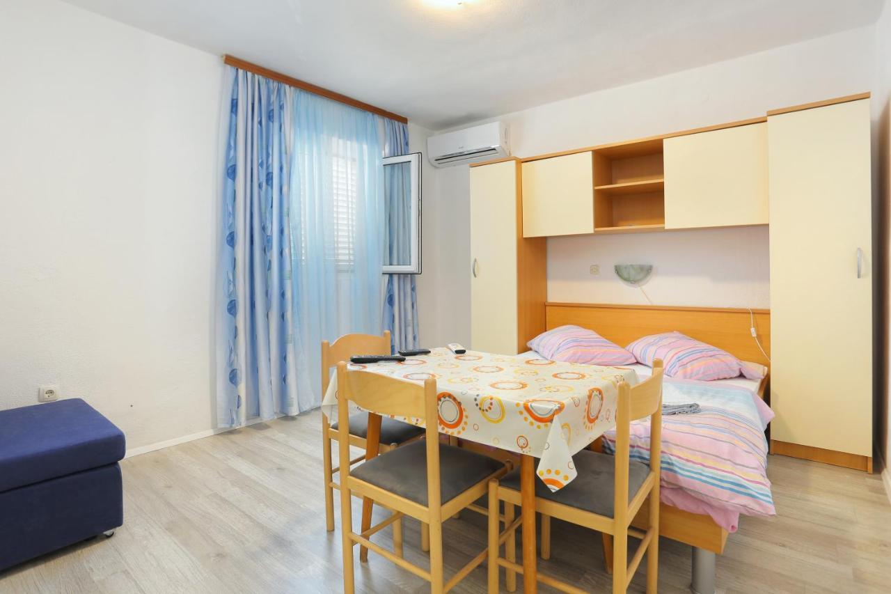 Apartments With A Parking Space Tucepi, Makarska - 6695 Экстерьер фото