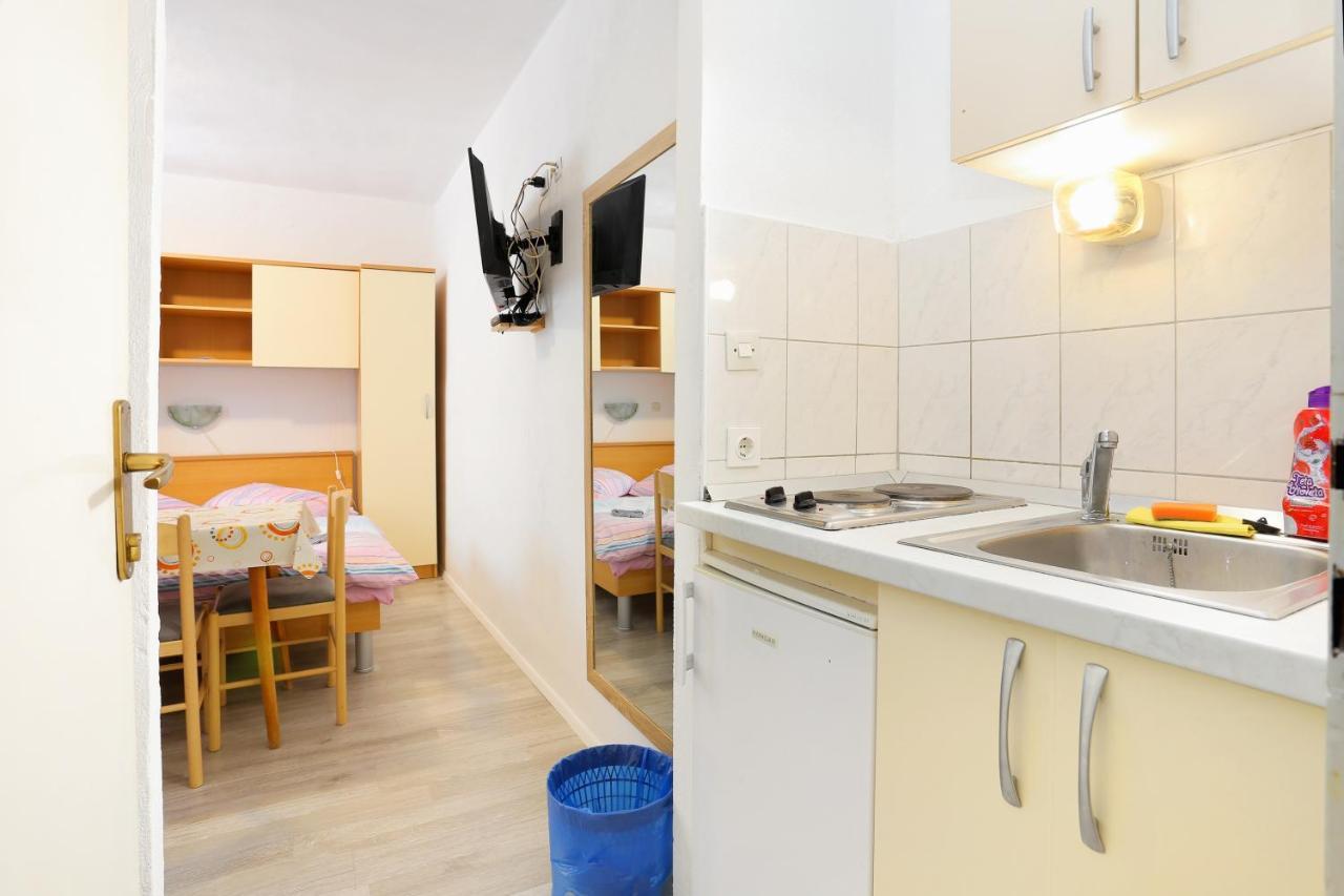 Apartments With A Parking Space Tucepi, Makarska - 6695 Экстерьер фото