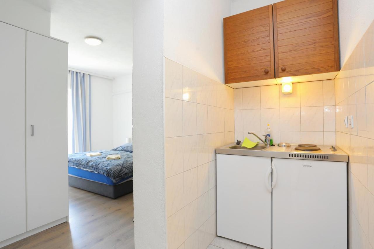 Apartments With A Parking Space Tucepi, Makarska - 6695 Экстерьер фото