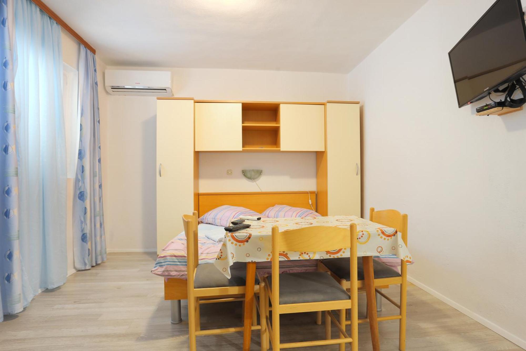 Apartments With A Parking Space Tucepi, Makarska - 6695 Номер фото